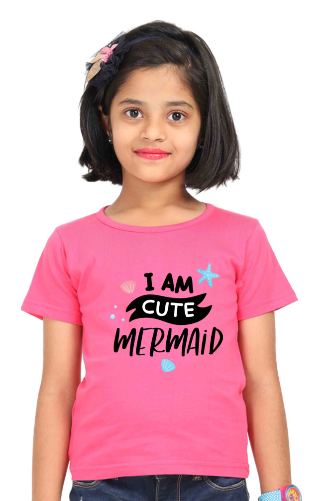 Casual Girl T-shirt Laughing Labels